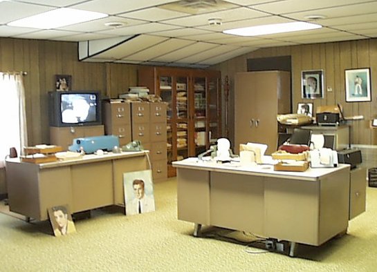 Vernon's Office